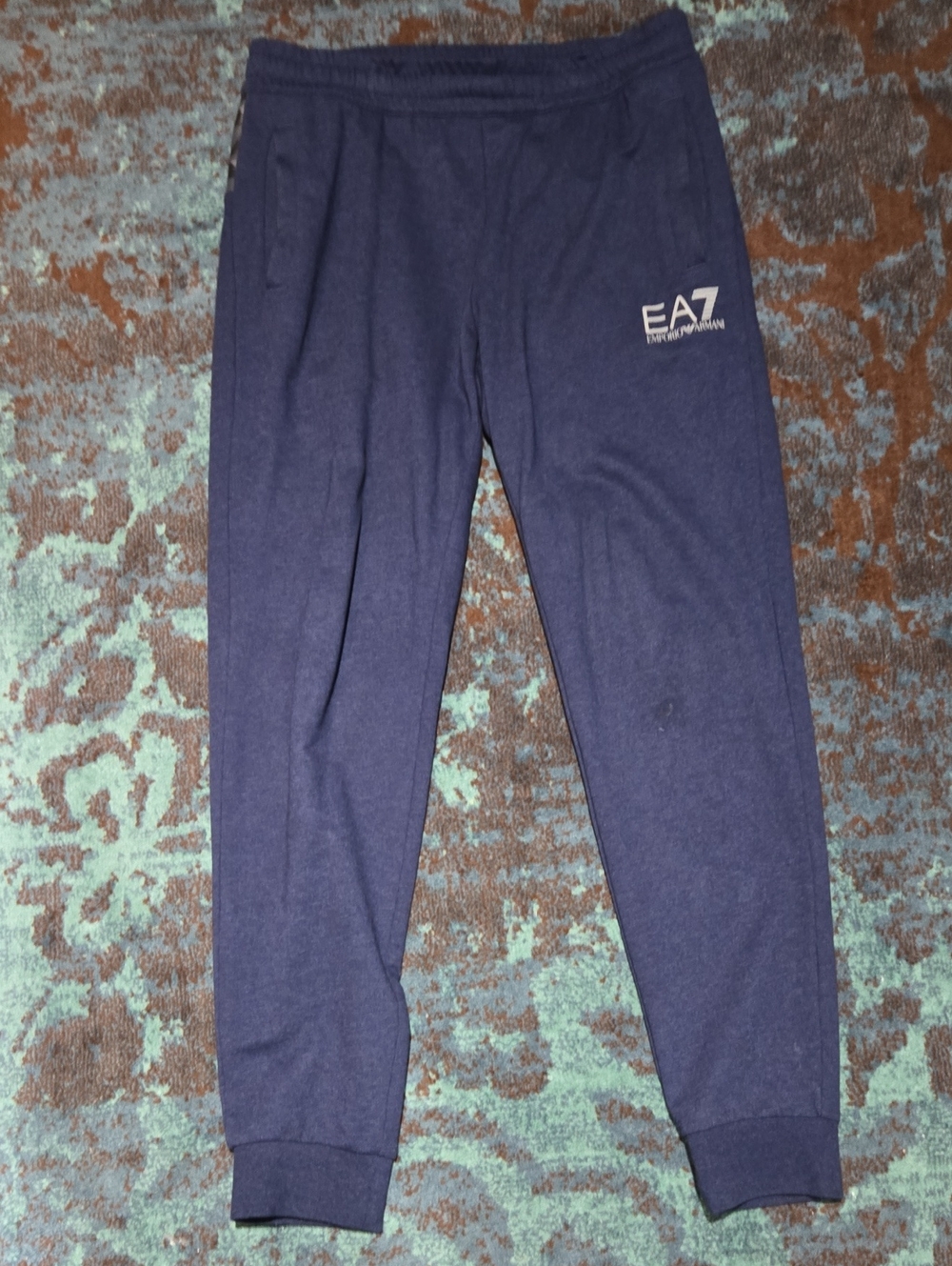 emporio armani sweats like new